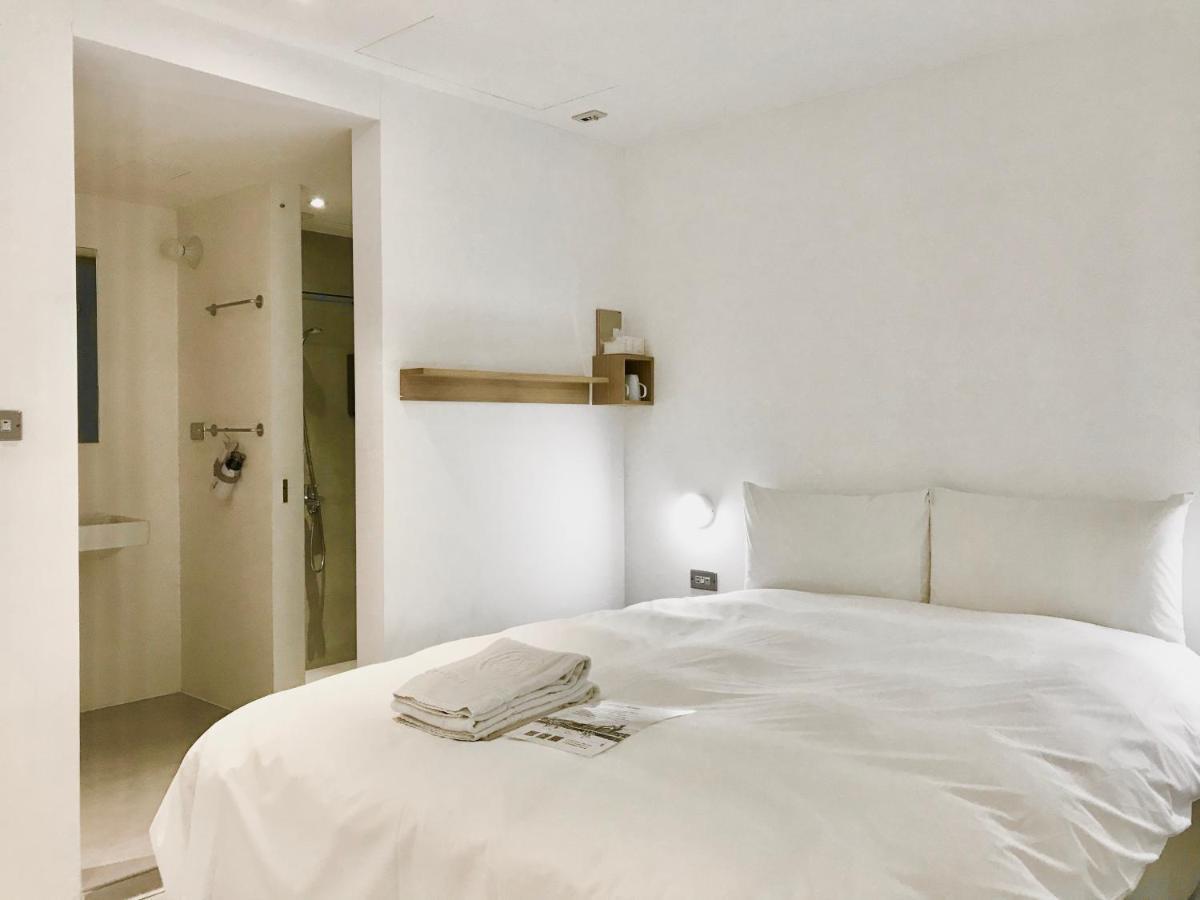 Norden Ruder Hostel Taichung Bagian luar foto