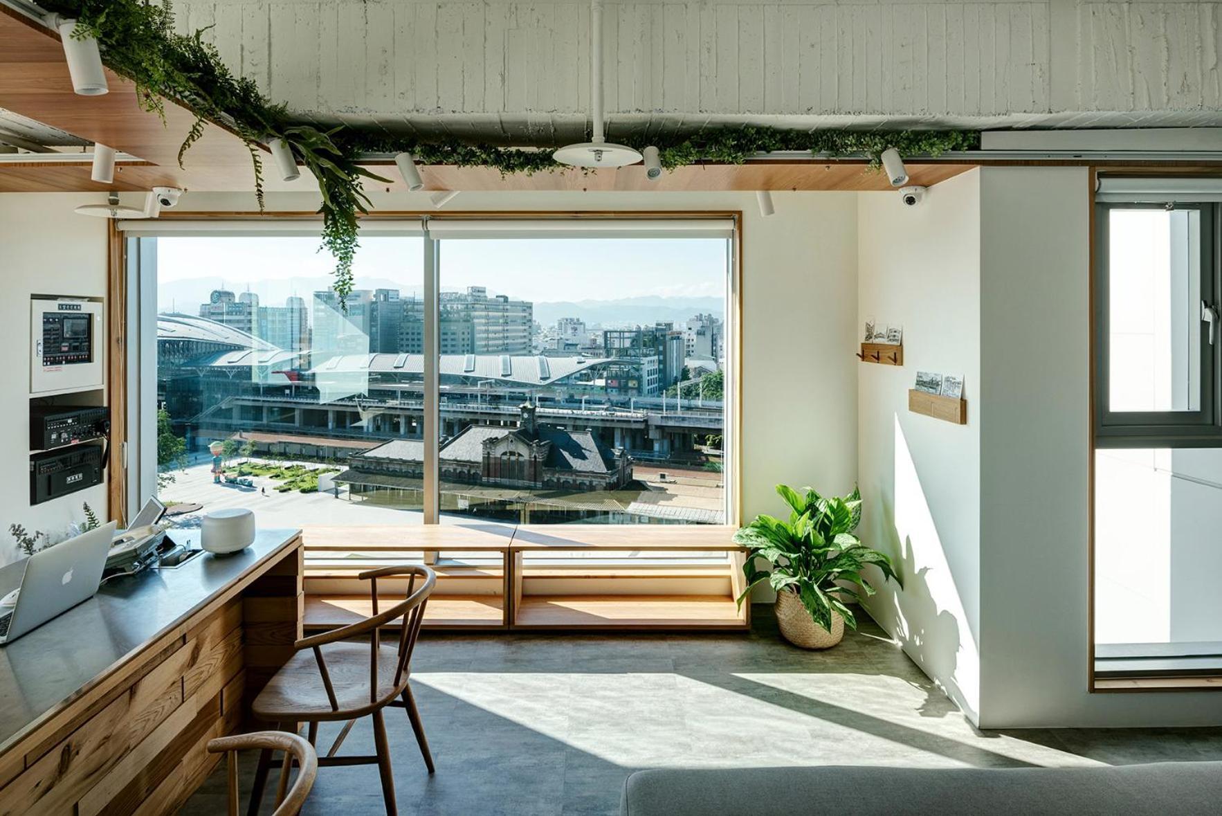 Norden Ruder Hostel Taichung Bagian luar foto