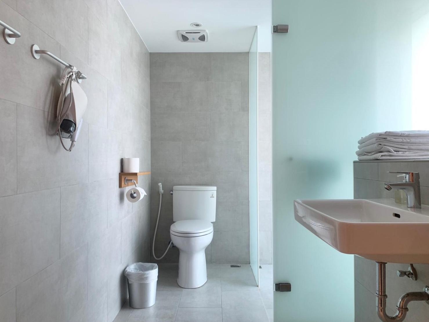 Norden Ruder Hostel Taichung Bagian luar foto