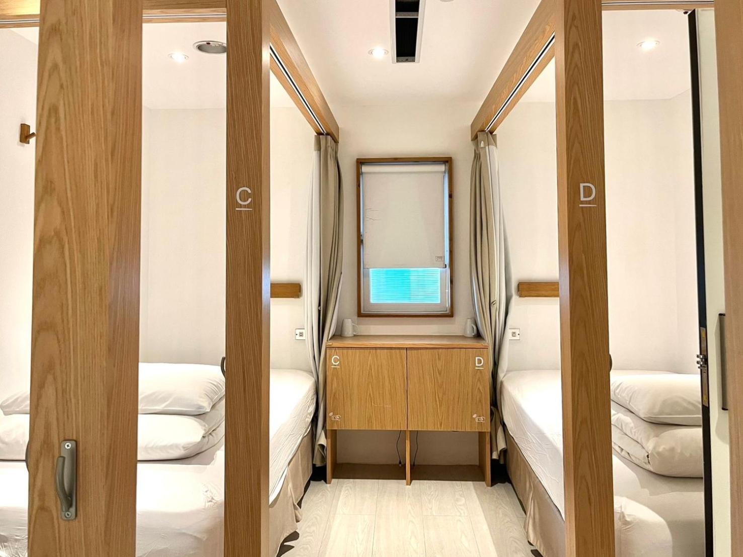 Norden Ruder Hostel Taichung Bagian luar foto