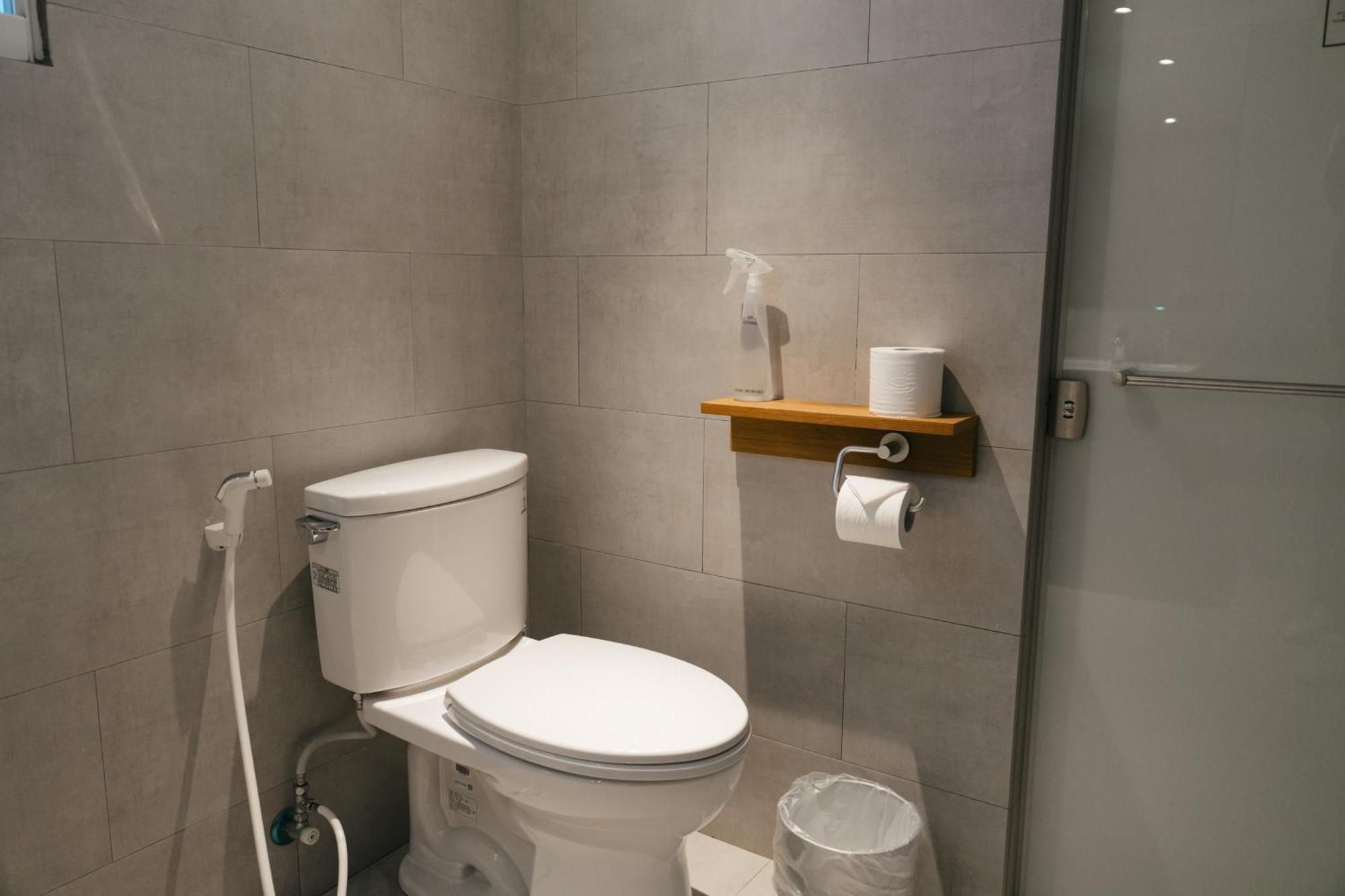 Norden Ruder Hostel Taichung Bagian luar foto