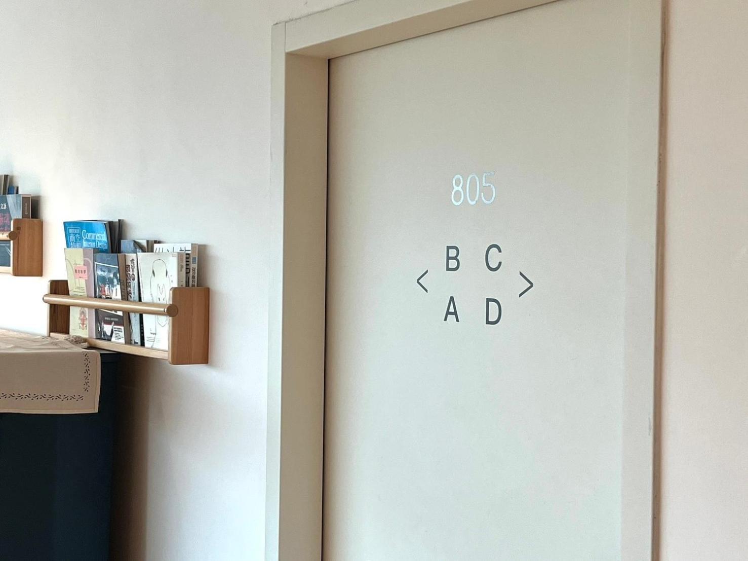 Norden Ruder Hostel Taichung Bagian luar foto