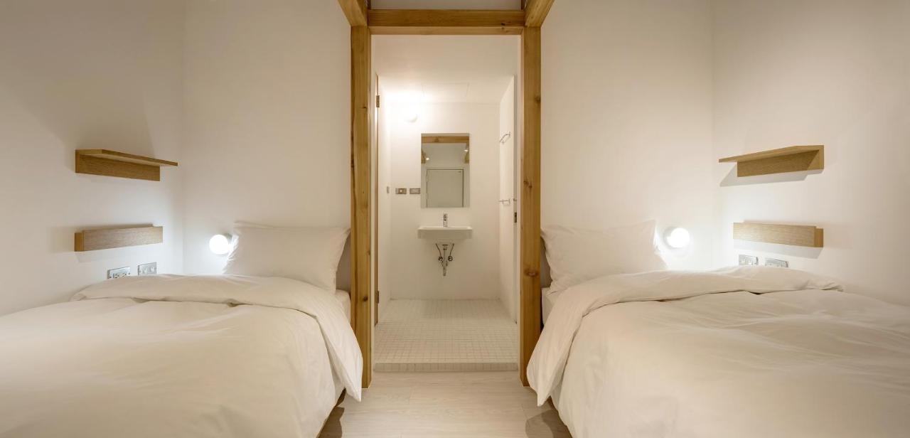 Norden Ruder Hostel Taichung Bagian luar foto